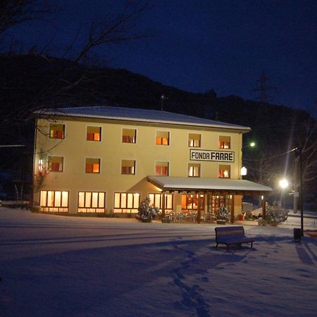 Fonda Farre Hotel Baró Kültér fotó