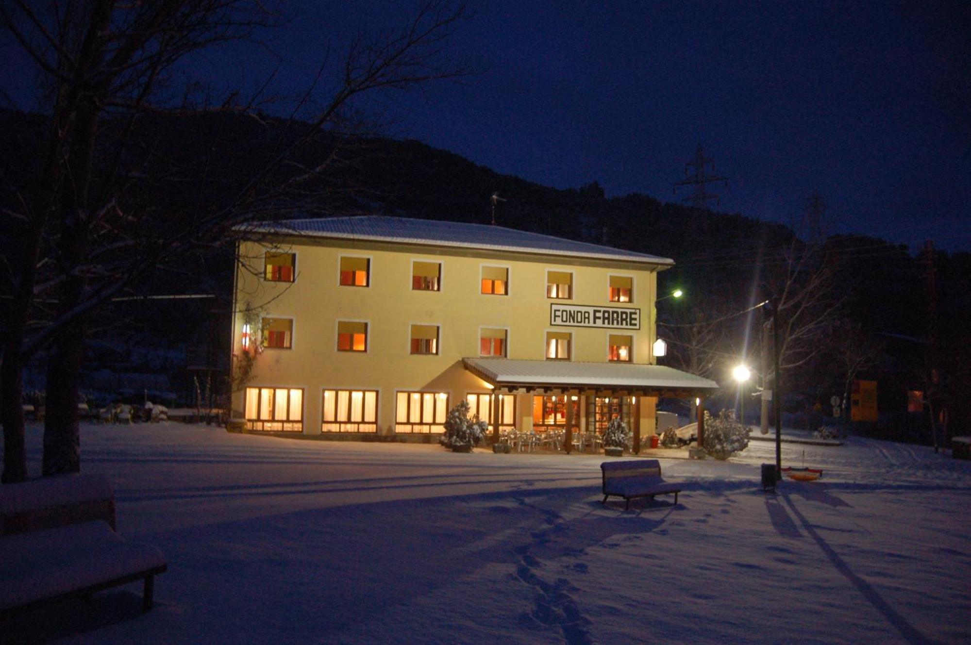 Fonda Farre Hotel Baró Kültér fotó